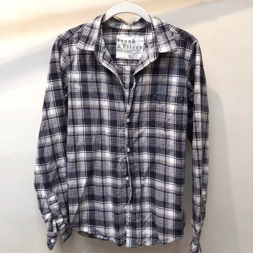 Frank & Eileen plaid button down top